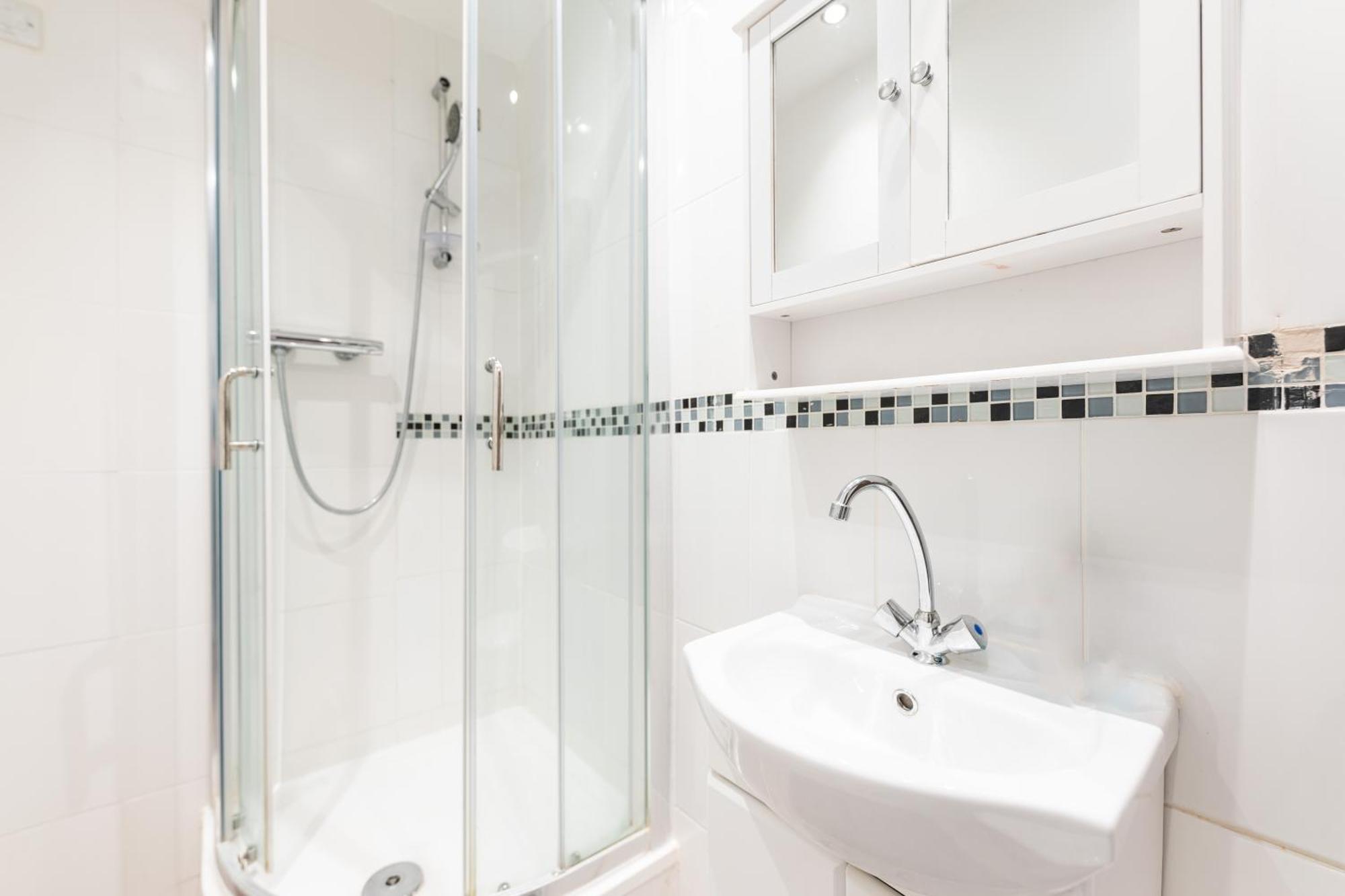Luxury 2 Bedroom Flat In Bell Street 런던 외부 사진