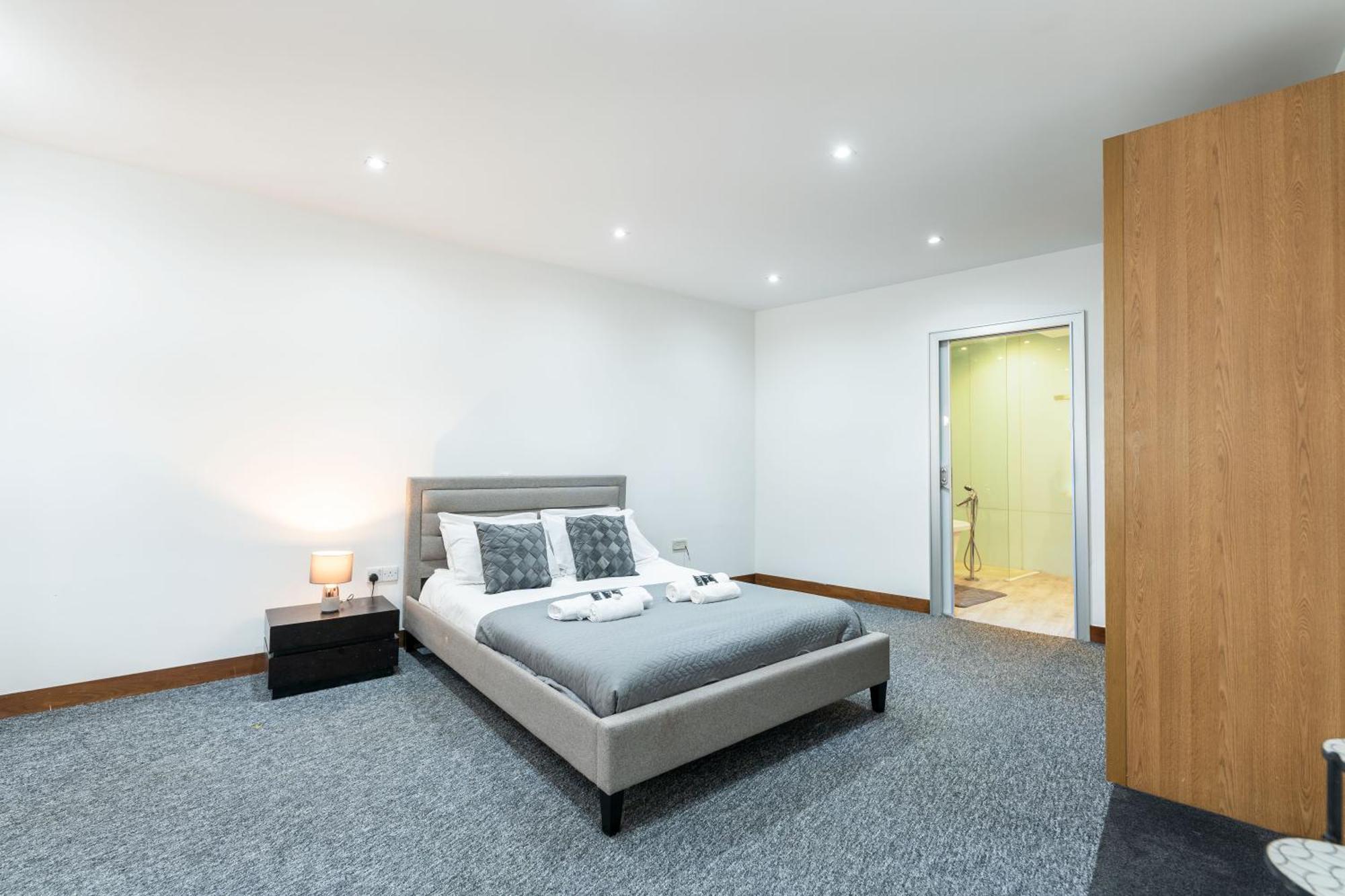 Luxury 2 Bedroom Flat In Bell Street 런던 외부 사진