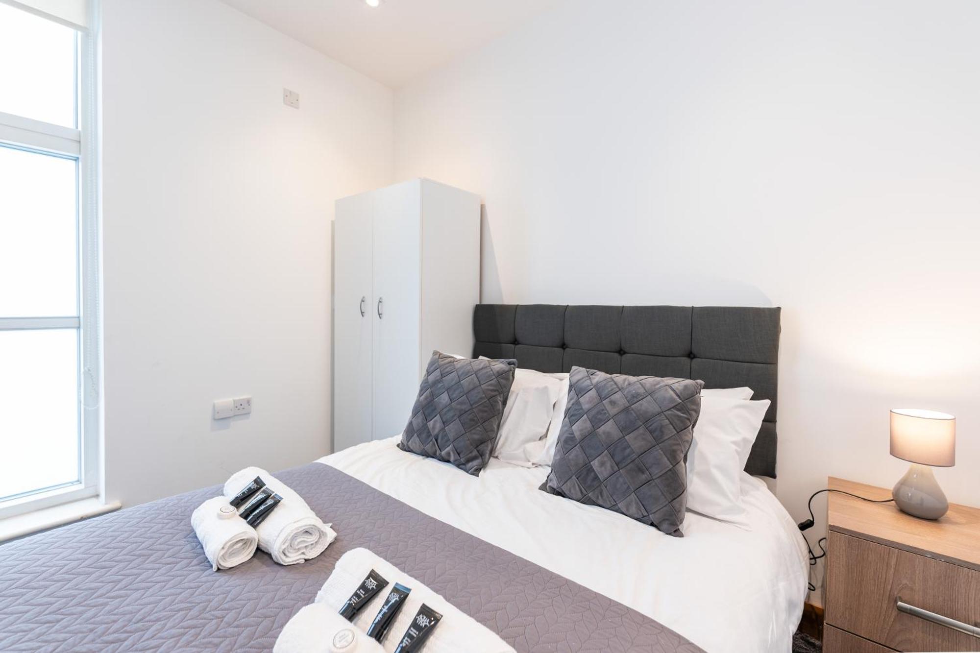 Luxury 2 Bedroom Flat In Bell Street 런던 외부 사진