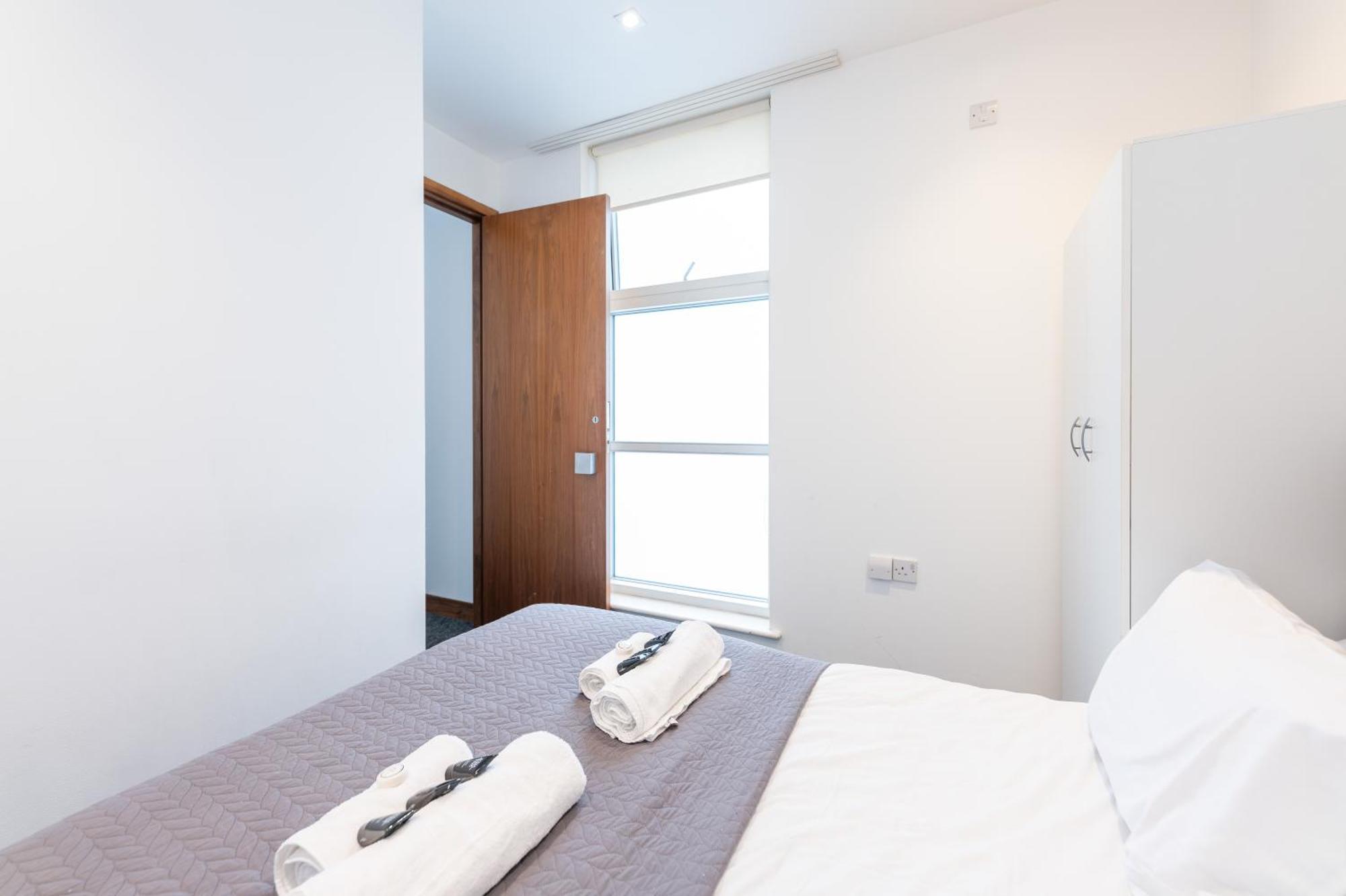Luxury 2 Bedroom Flat In Bell Street 런던 외부 사진